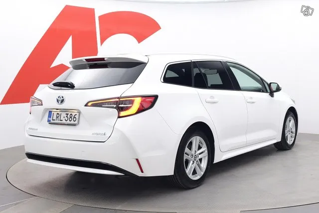 Toyota Corolla Touring Sports 1,8 Hybrid Prestige Edition - / Bi-LED / Sähkötakaluukku / Kamera / Navi / Lämpöratti / Image 5